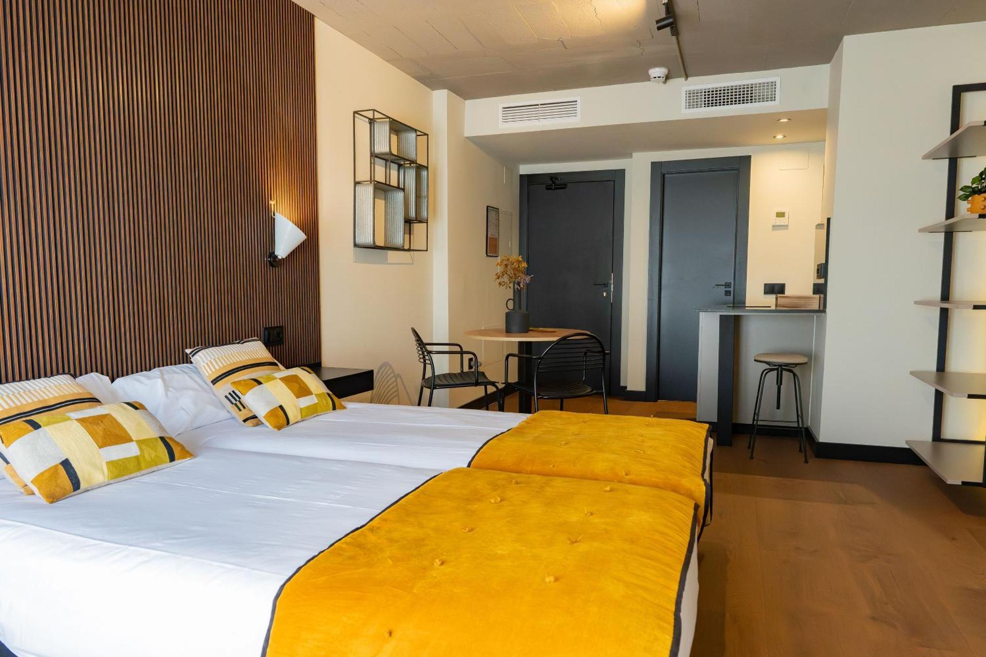 Bubu Apartments By Charming Stay Málaga Eksteriør bilde